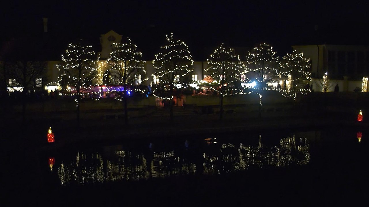 Weihnachtsmarkt  Schloss Hof