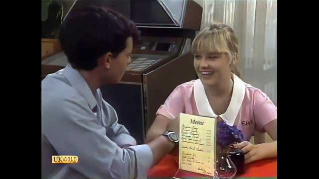 Neighbours - Josh hacks into Erinsborough High PC with Commodore 64 to 'fix' Todd's grades - part 2