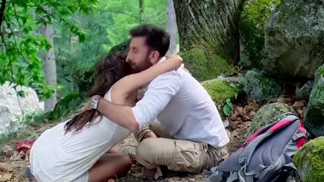 Deepika Padukone Latest Hot Kissing scenes HD