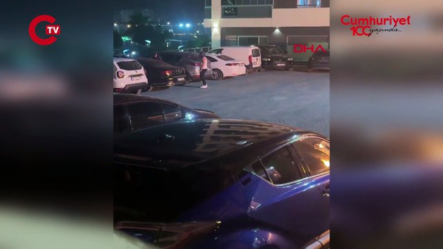 Adana'da siteye silahlı baskın Kadın güvenlik görevlisinin başına silah dayadı!