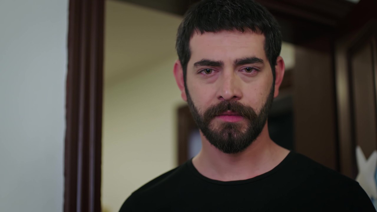 Kan Çiçekleri Dizisi 402. Bölüm - 4 Aralık Çarşamba