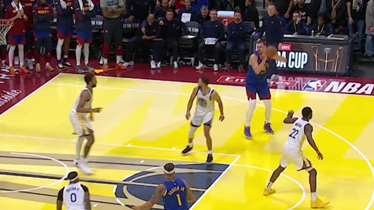 Jokic fakes out Curry before sinking game-tying bucket