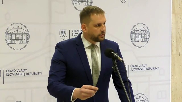 Brífing ministra zdravotníctva K. Šaška pred rokovaním Vlády SR (1)