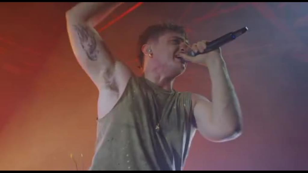 Video Olly annucia nuovo singolo, nuove date e scalda i muscoli per Sanremo