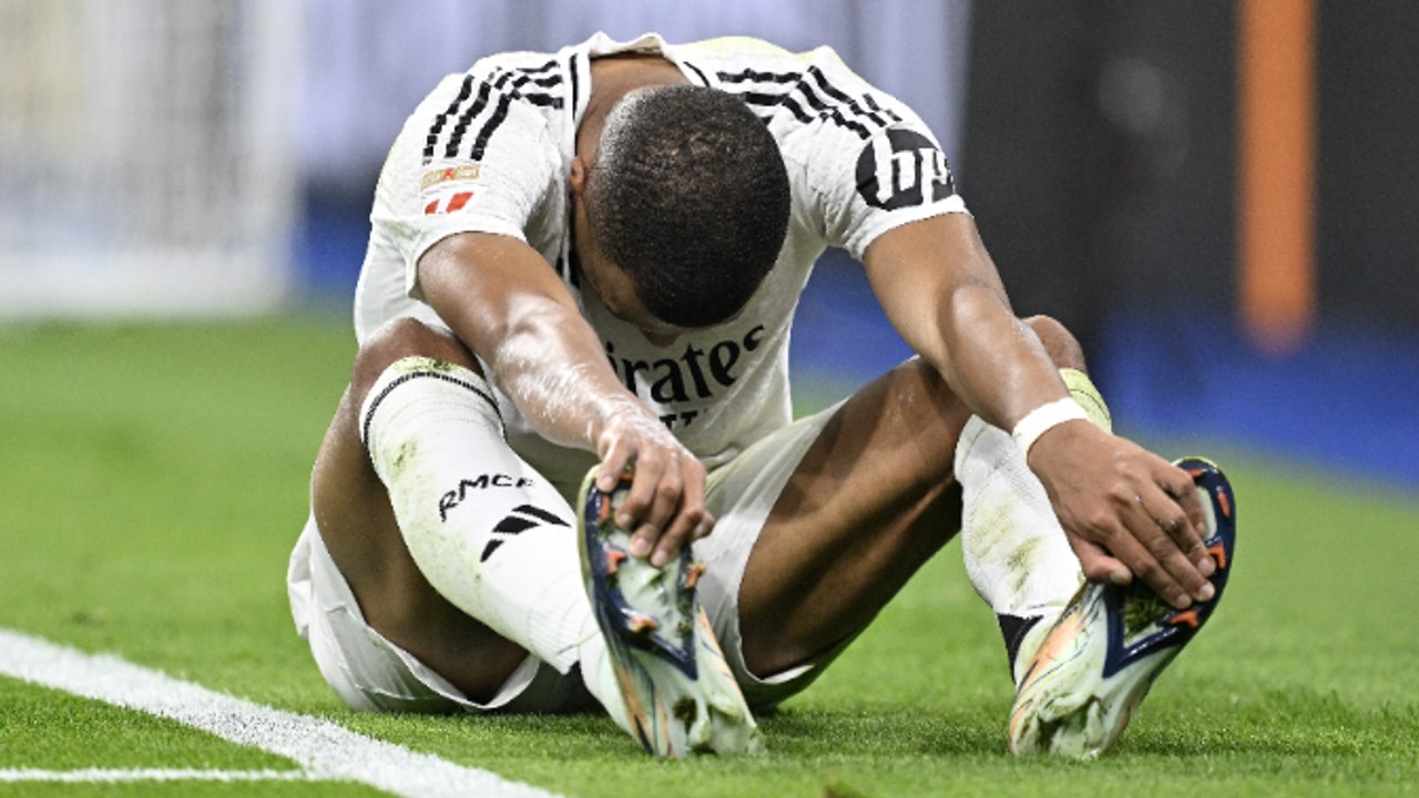 De marcar los dos penaltis en la final del Mundial a renunciar a lanzarlos en el Madrid: "Con el Bernabéu a sus pies, Mbappé dice que no lo tira"