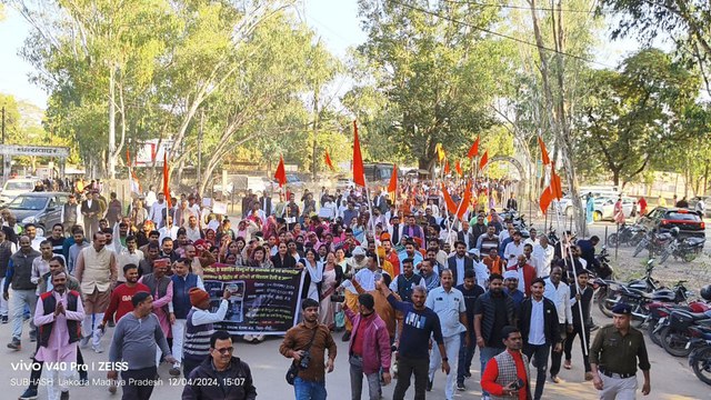 बंग्लादेश में हिंदुओं पर अत्याचार के विरोध में लामबंद हुए हिंदू संगठन
