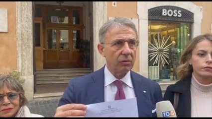 Costa (M5s) denuncia Fugatti per l'uccisione "assurda" dell'orso M91