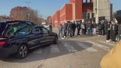 Ramy, i funerali a Milano: il giorno del dolore - Video
