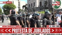 Nueva protesta de jubilados frente al Congreso