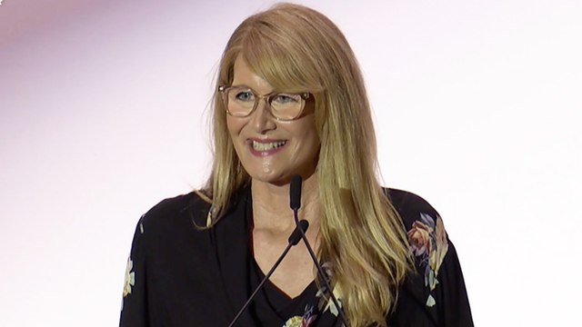 Laura Dern Presents Nicole Kidman With Sherry Lansing Leadership Award | Women in Entertainment 2024