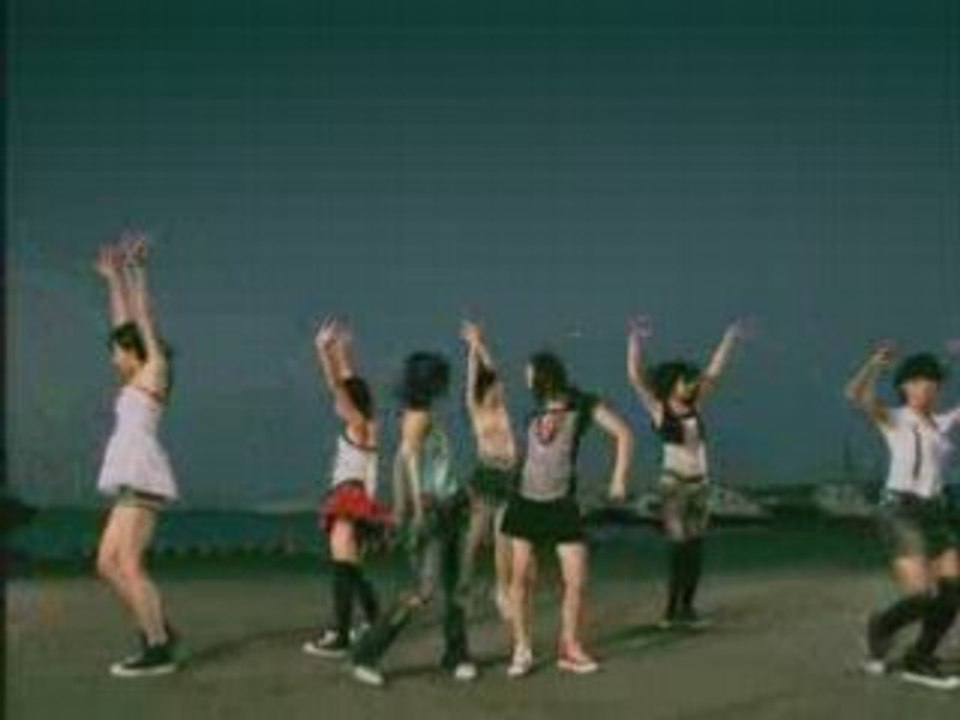 C-ute - Tokaikko Junjyou (Dance_shot_version)