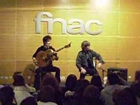 Whose autority Nada Surf Lyon Fnac Show Case Lucky