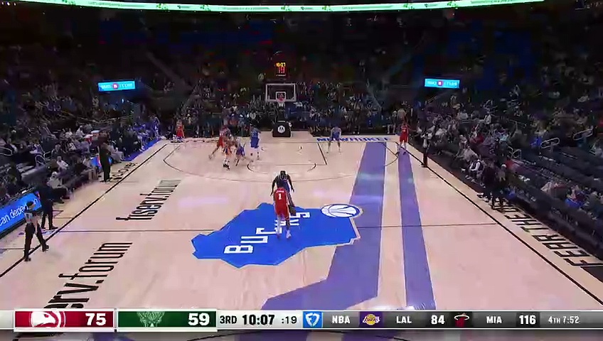 Dunk of the Night Jalen Johnson