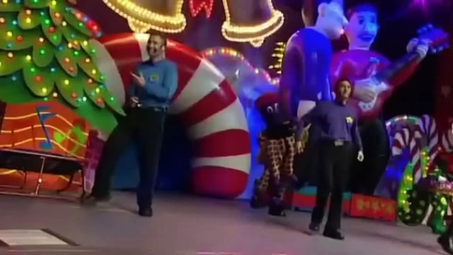 The Wiggles Great Big Man In Red Live 2004...mp4