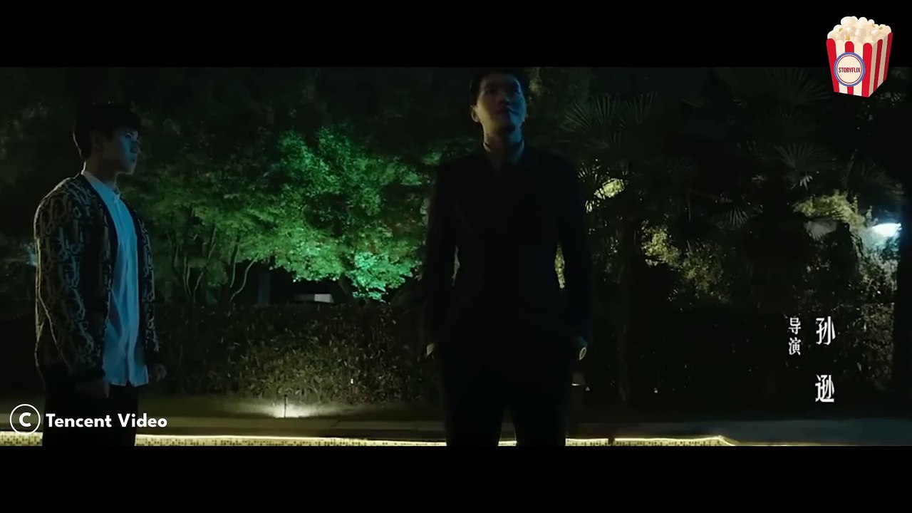 To seek revenge, she adopts a new identity but unexpectedly falls in love with her enemy