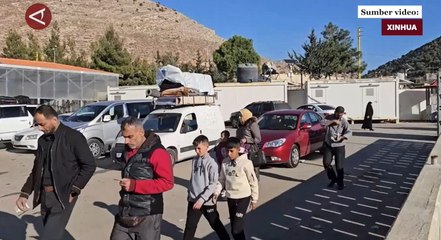 Pengungsi Lebanon kembali dari Suriah lewat pos perbatasan