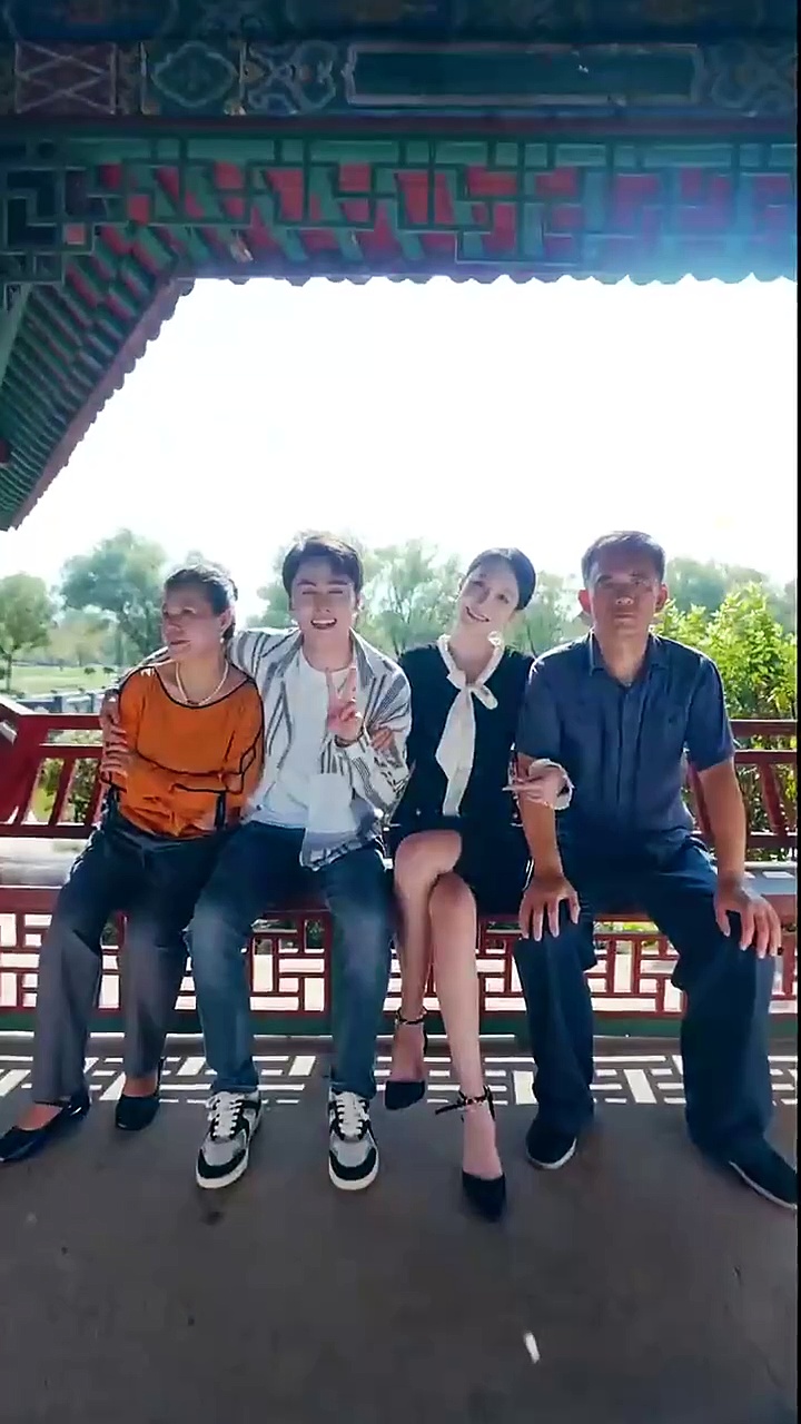 Parents' Love is Precious