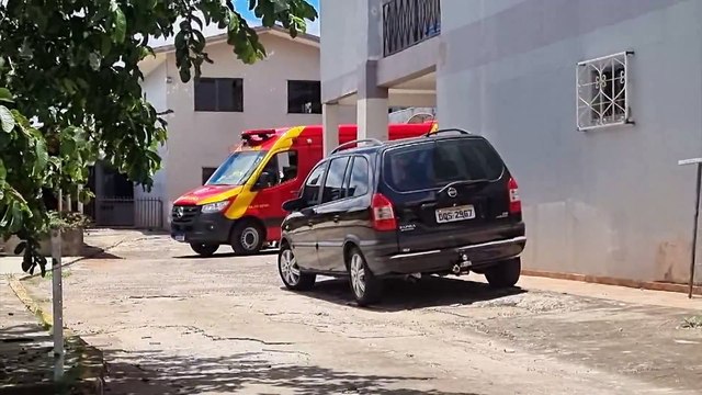 Com suspeita de fratura nas costelas, idoso é socorrido pelo Siate na Rua Vitória