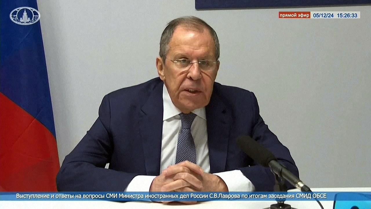 Schlagabtausch zwischen Lawrow und Blinken bei OSZE-Treffen