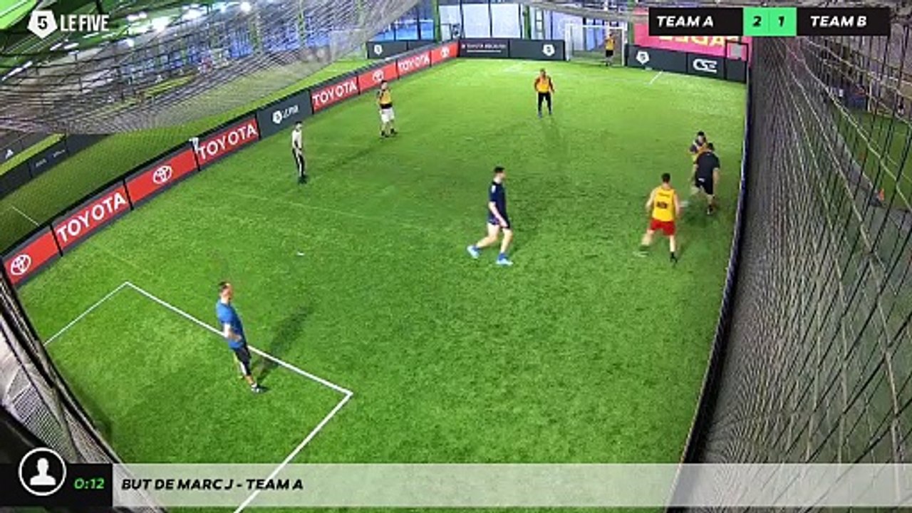 But de Marc J - Team A