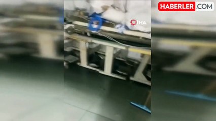 Sultangazi'de Yağış Sonrası Su Baskınları ve Yol Çökmesi