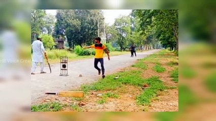 Funny Pakistani People's Moments 😜😂 Part 21 _ funny moments of pakistani people