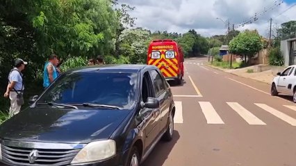Motociclista quebra a mão em acidente no Cascavel Velho