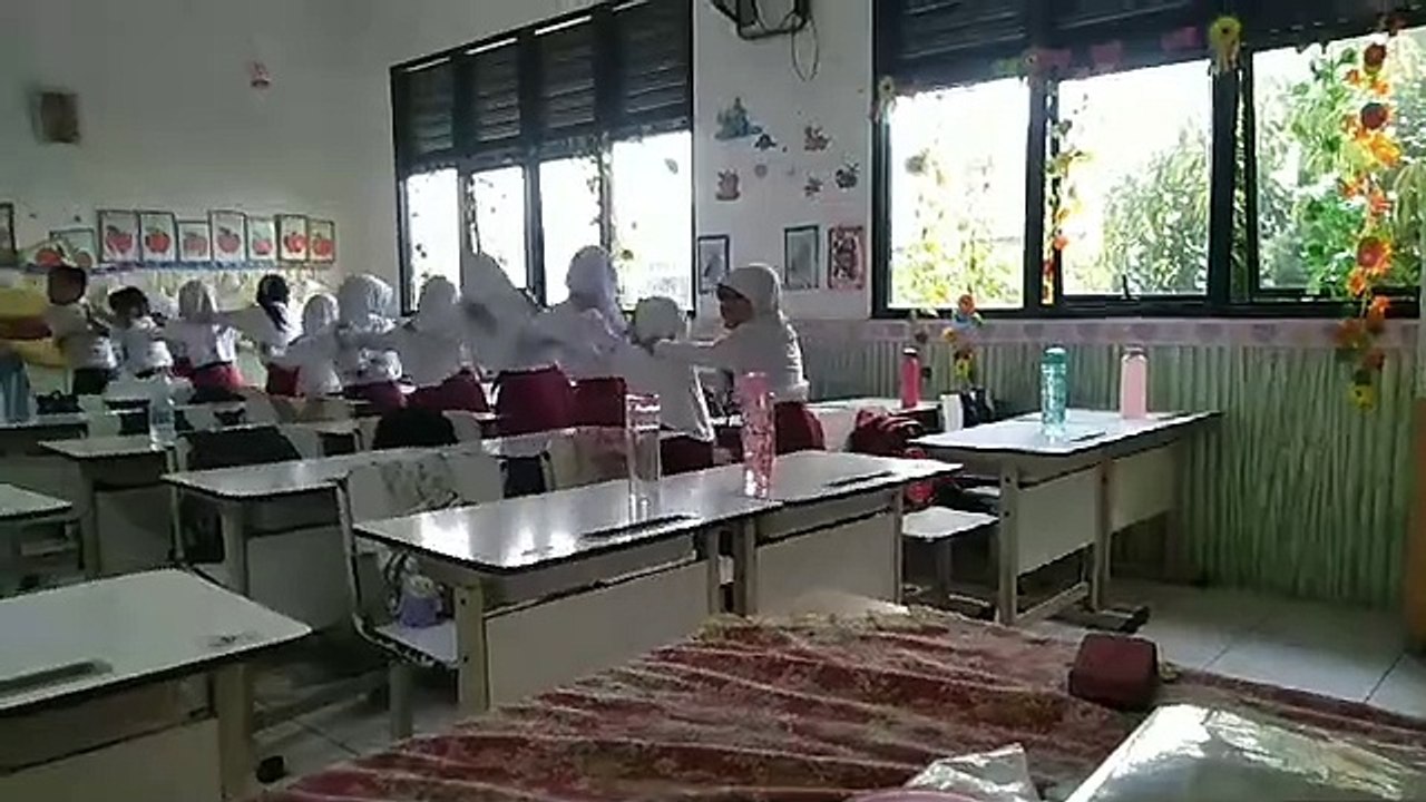 sekolah