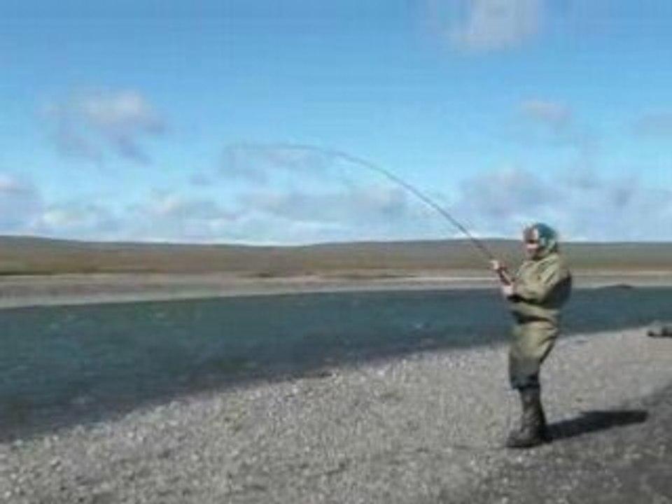 Bataille avec un truite de mer de 14 livres en Argentine
