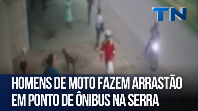 Homens de moto fazem arrastão em ponto de ônibus na Serra