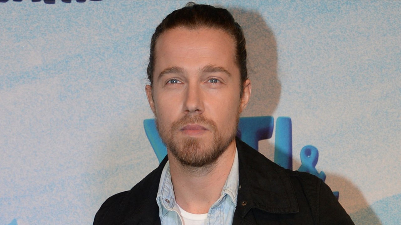 GALA VIDEO - Julien Doré reprend Les démons de minuit, un chanteur d’Emile et Images mécontent : “Ce n’est pas réussi !”