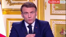 Macron, Aşırı Sağ ve Aşırı Sol'un Cumhuriyet Karşıtı Cephe Kurduğunu Belirtti