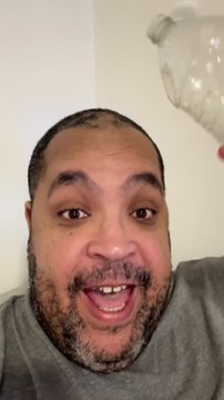 POV quand l’intelligence artificielle me transforme en liquide