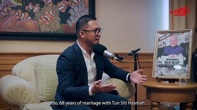 Dulu, Orang Melayu Tiada Pekerjaan - Tun Dr Mahathir Mohamad l Khas Confession Bilik Gelap (PT 1)