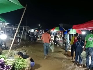 Pasar Minggu Desa Bumi Harapan IKN Terganggu Pelebaran Sungai