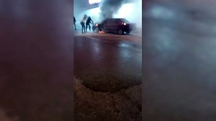 İlçede korkutan araç yangını