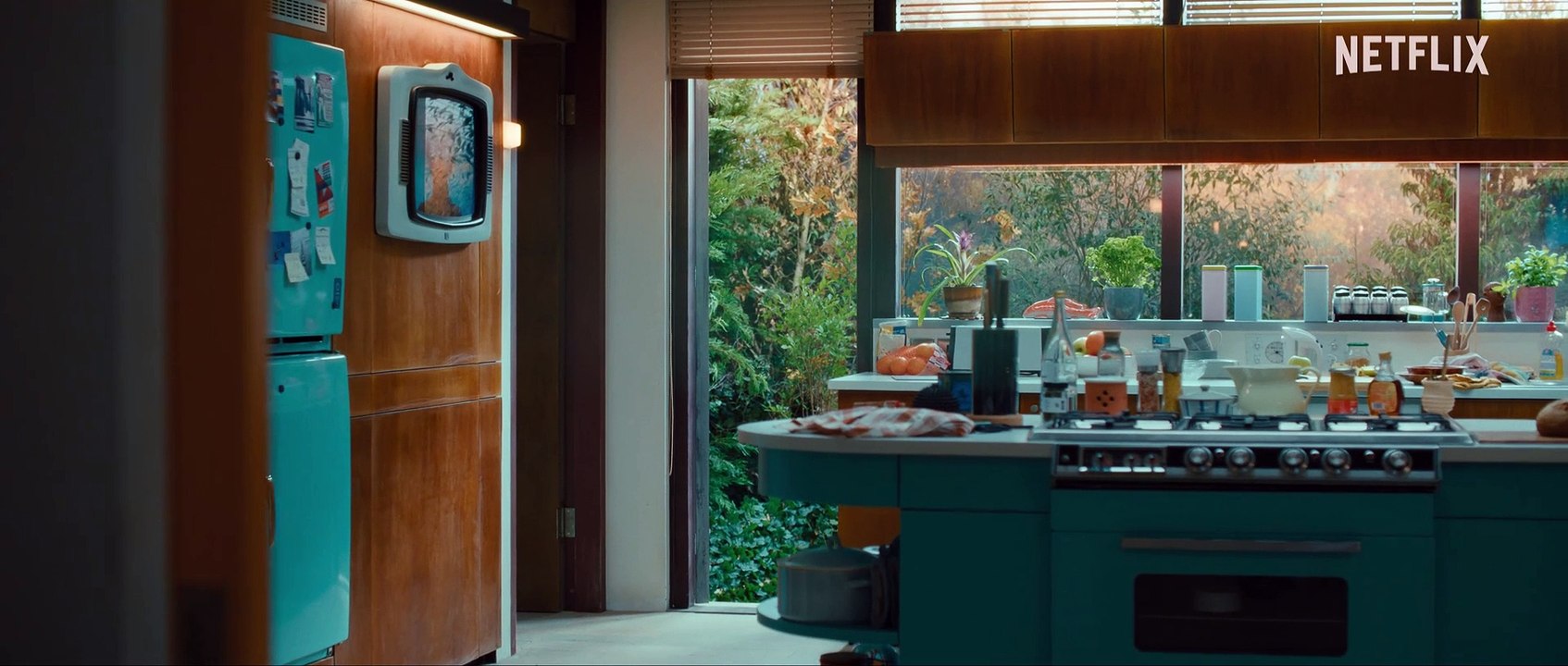 Cassandra Teaser (2) DF