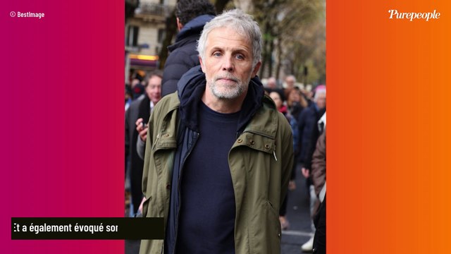 Stéphane Guillon, propriétaire d'une belle maison en pierre en Corse : sa terrasse et sa vue font rêver