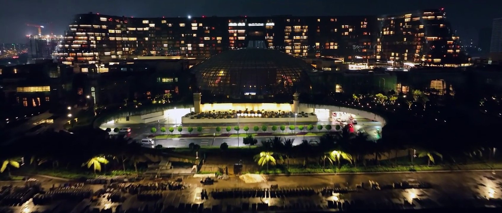 Of Money and Blood (Trailer Ufficiale HD) - Guarda la serie in streaming su MYmovies ONE