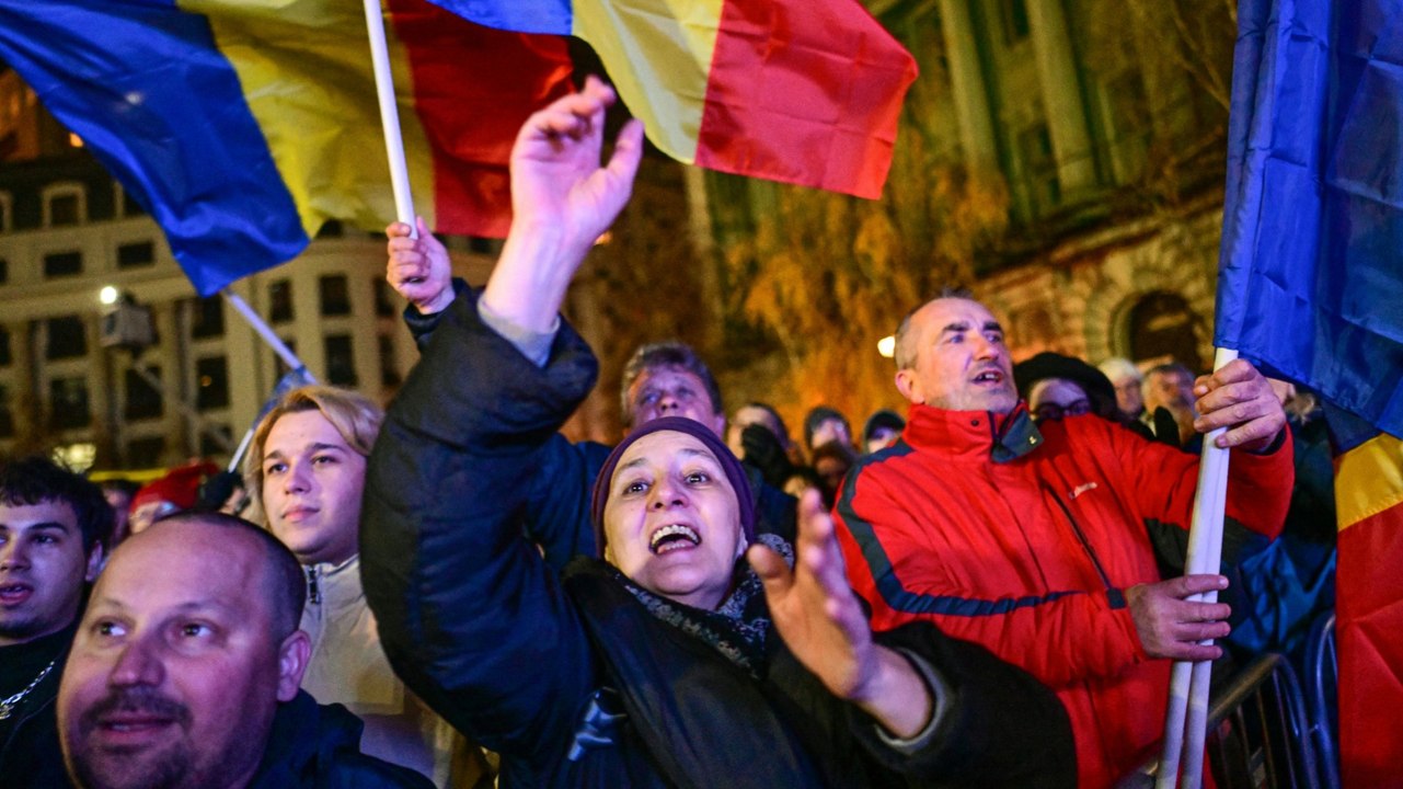 Großdemo in Rumänien für proeuropäische Kandidatin vor Wahl