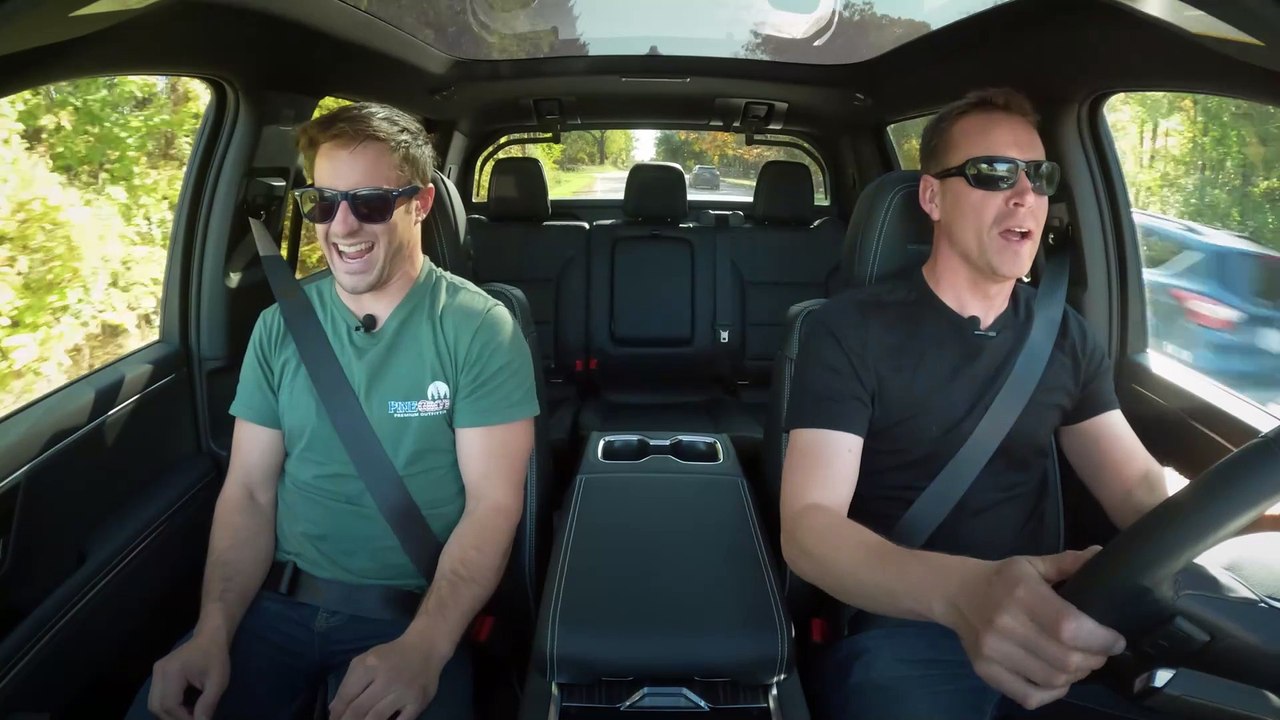 2024 GMC Sierra EV vs. 2025 Rivian R1T Tri: Luxe Truck Duel