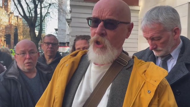 Anti-ULEZ activists charged with 'harassing Sadiq Khan' at his home