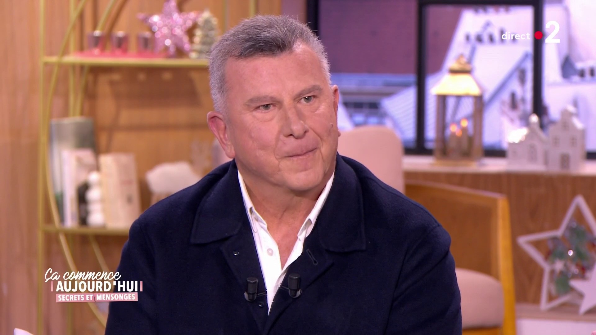 VOICI - Pascal Bataille annonce à Faustine Bollaert qu'il est atteint d'un  cancer du poumon