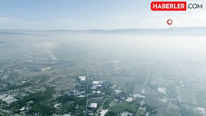 Düzce'de Görüş Mesafesi 10 Metreye Düştü, Sis Bulutu Kenti Gömdu