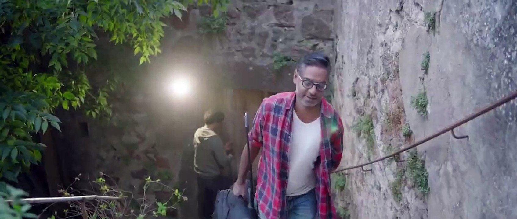 Regards Croisés - entre handicap et société Bande-annonce VF