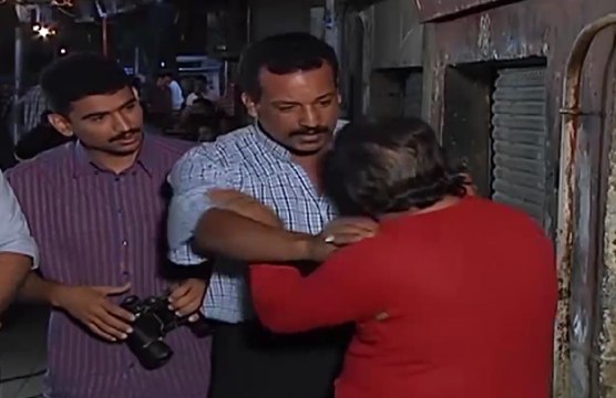 اقوى مقلب رمى باله..بيقوله انت بتبص على مراتى وهى بتنشر ليه #الحقونا