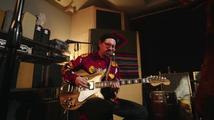 Abraham Alexander & Adrian Quesada - Like a Bird (Official Video)