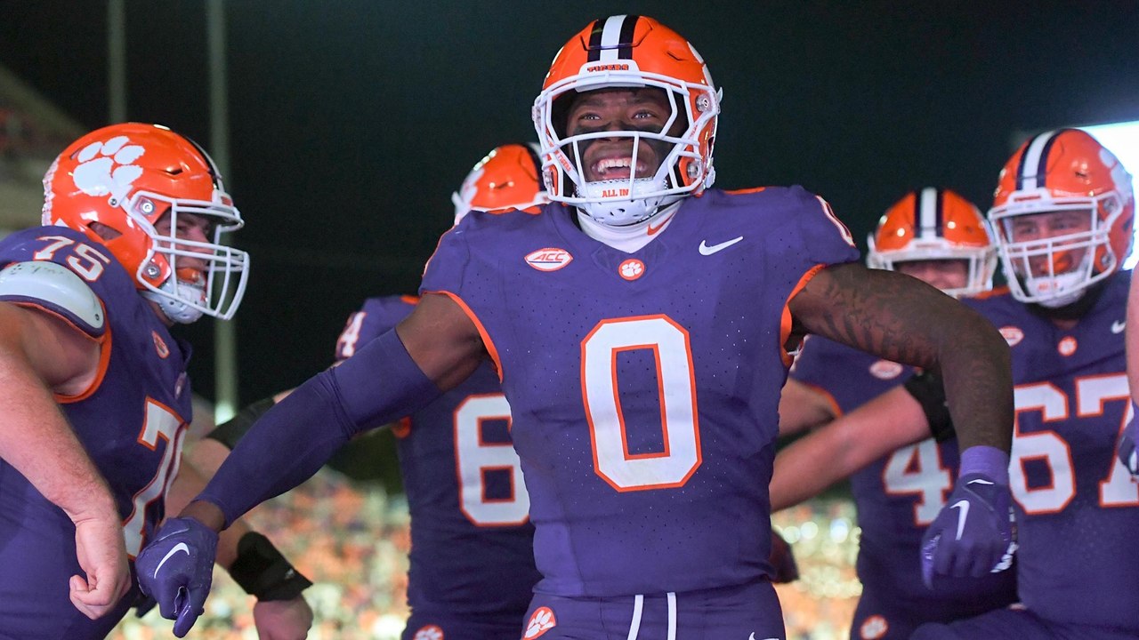 Clemson vs. SMU Game Analysis: Who Will Triumph on Saturday?