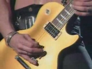 Guns N' Roses - Sweet Child O' Mine (Live)