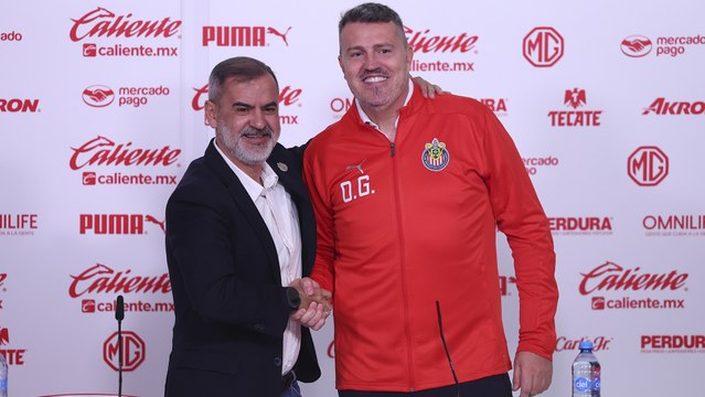 Óscar García es oficialmente presentado como el nuevo Director Técnico de Chivas